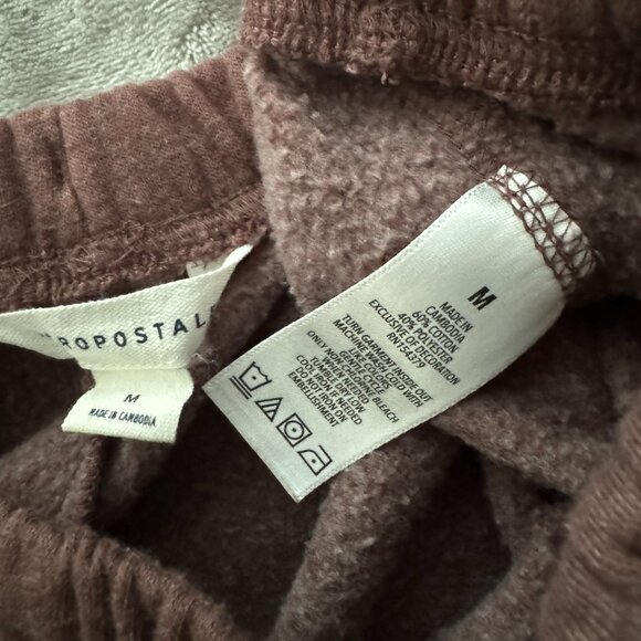 EUC Aeropostale Two Piece Brown Sweatsuit Rose Gold Logos Sz M - Picture 11 of 11